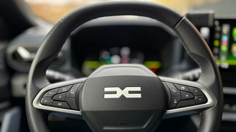 Photo Adaptive steering technology
